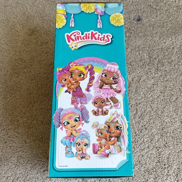 Kindi Kids Dress up  Unicorn Toddler 10 inch Doll with Face Paint Reveal,Ages 3+ - Picture 3 of 6